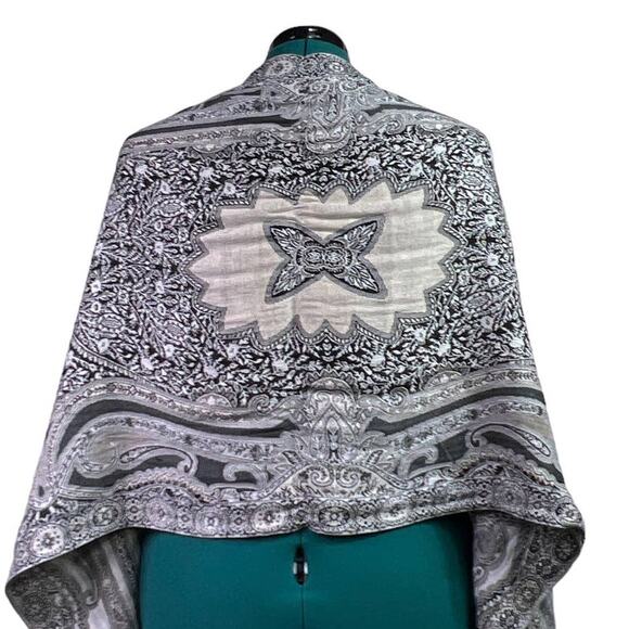 Oversized Paisley Tapestry Scarf Swirl Black White Gray 77" X 20" - Picture 8 of 11